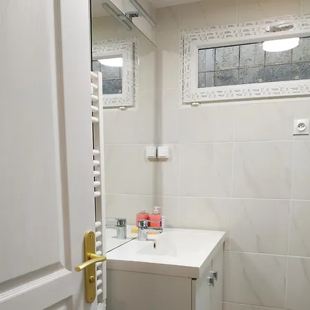 Вилла Exceptional Location Near Transport Free Parking *
